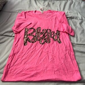 Women’s Graphic Tee